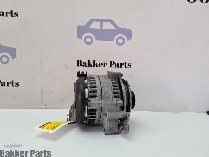 Begagnade Dynamo BMW 3 serie (F30) 318i 1.5 TwinPower Turbo 12V Pris € 125,00 Marginaltabell erbjuds av Bakker Parts