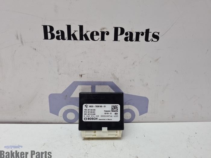 Usados Módulo PDC BMW 3 serie (F30) 318i 1.5 TwinPower Turbo 12V Precio € 100,00 Norma de margen ofrecido por Bakker Parts
