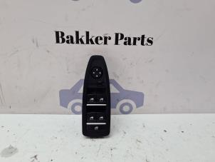 Usagé Commutateur vitre électrique BMW 3 serie (F30) 318i 1.5 TwinPower Turbo 12V Prix € 49,95 Règlement à la marge proposé par Bakker Parts