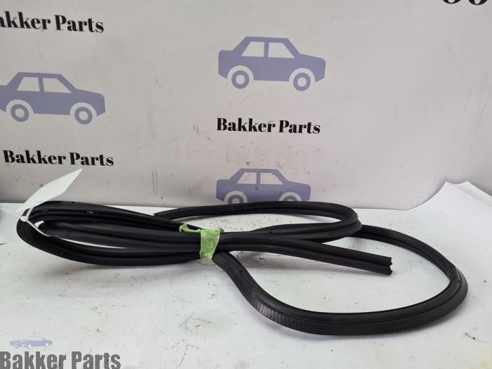 Tailgate seal rubber