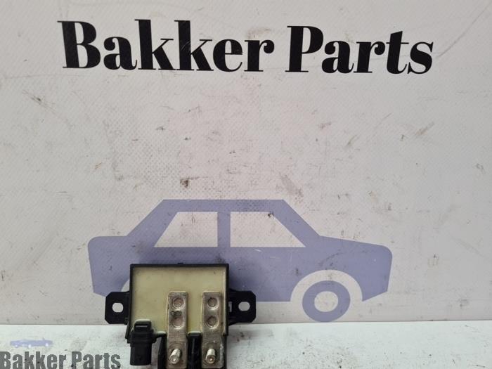 Begagnade Batterisensor Mercedes C (C205) C-200 1.5 EQ Boost 4-Matic Pris € 20,00 Marginaltabell erbjuds av Bakker Parts