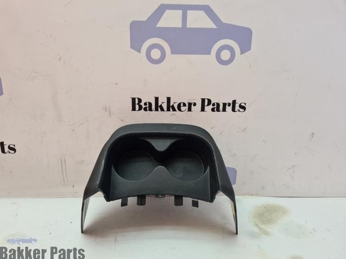 Gebrauchte Getränkehalter Renault Grand Scénic III (JZ) 1.2 16V TCe 130 Preis € 25,00 Margenregelung angeboten von Bakker Parts