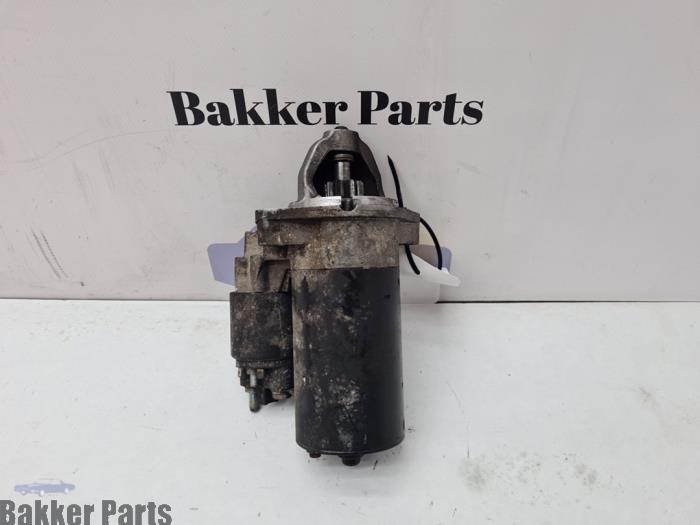 Gebrauchte Anlasser BMW 3 serie (E46/4) 328i 24V Preis € 30,00 Margenregelung angeboten von Bakker Parts