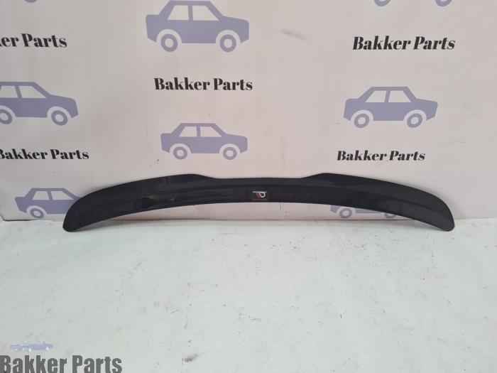 Używane Spojler Volkswagen Golf VI (5K1) 2.0 GTI 16V Cena € 70,00 Procedura marży oferowane przez Bakker Parts