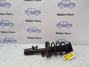 Begagnade Stötdämparstång, vänster fram Ford Focus 3 Wagon 1.6 TDCi 115 Pris € 50,00 Marginaltabell erbjuds av Bakker Parts