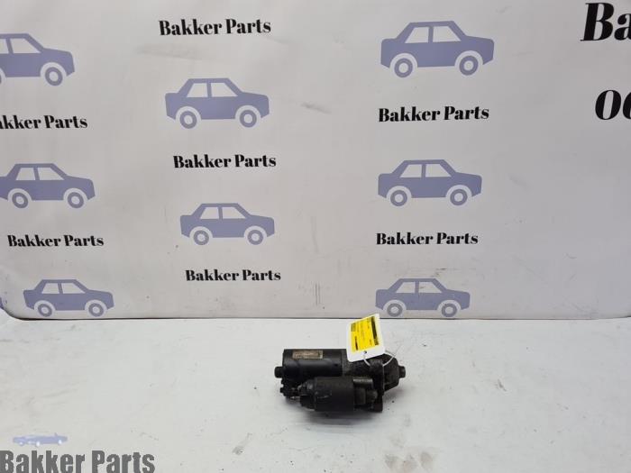 Used Starter Ford Mondeo II Wagon 2.0i 16V Price € 25,00 Margin scheme offered by Bakker Parts
