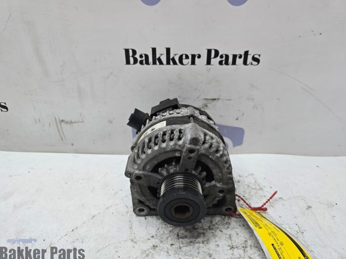 Usagé Dynamo Ford Fiesta 6 (JA8) 1.0 EcoBoost 12V 100 Prix € 50,00 Règlement à la marge proposé par Bakker Parts