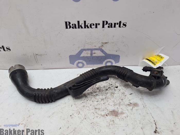 Gebrauchte Intercooler Rohr Dacia Logan II 0.9 TCE 12V GPL Preis € 40,00 Margenregelung angeboten von Bakker Parts
