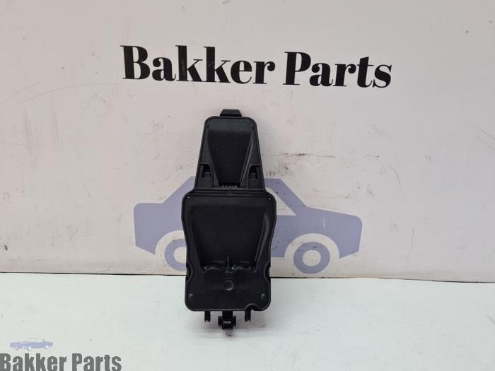 Begagnade Regnsensor Ford B-Max (JK8) 1.0 EcoBoost 12V 125 Pris € 30,00 Marginaltabell erbjuds av Bakker Parts