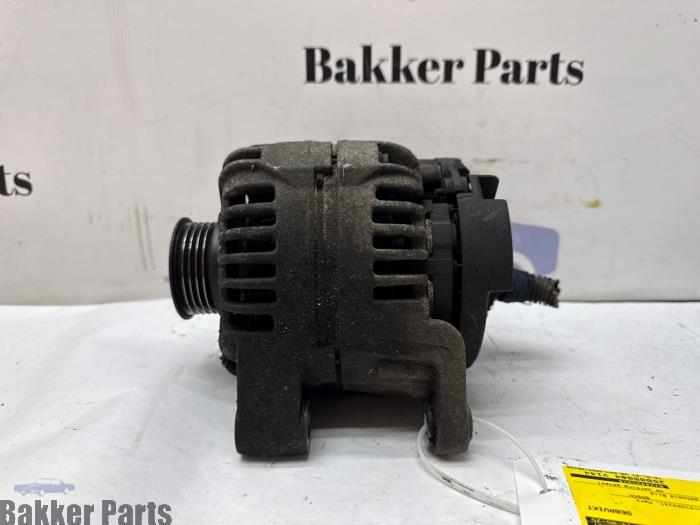 Begagnade Dynamo Opel Astra H GTC (L08) 1.4 16V Twinport Pris € 30,00 Marginaltabell erbjuds av Bakker Parts