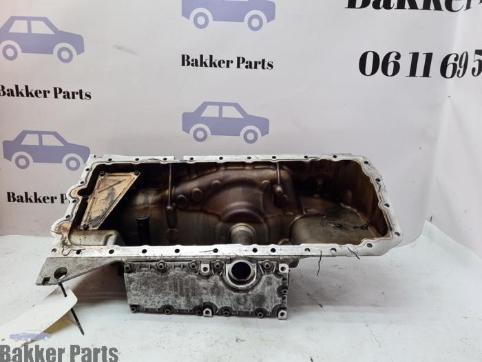 Begagnade Oljetråg BMW X3 (F25) xDrive35i 3.0 24V Pris € 100,00 Marginaltabell erbjuds av Bakker Parts
