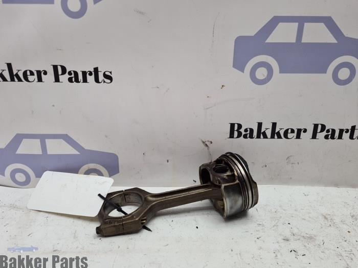 Używane Tlok BMW X3 (F25) xDrive35i 3.0 24V Cena € 75,00 Procedura marży oferowane przez Bakker Parts