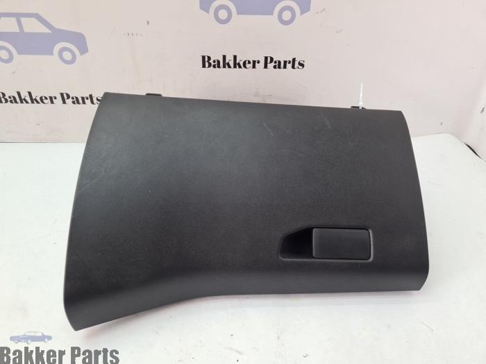Begagnade Handskfack Peugeot 308 (L3/L8/LB/LH/LP) 1.2 12V VTi PureTech 82 Pris € 40,00 Marginaltabell erbjuds av Bakker Parts