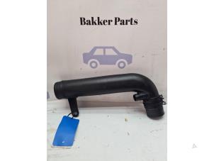 Begagnade Laddluftkylarrör Volkswagen Golf VI (5K1) 2.0 GTI 16V Pris € 25,00 Marginaltabell erbjuds av Bakker Parts