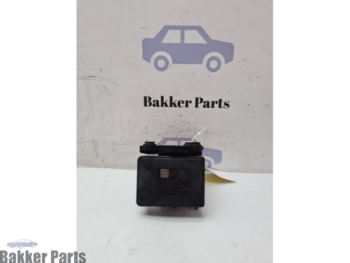 Usagé Bloc ABS Audi A3 Sportback (8VA/8VF) 1.4 TFSI 16V Prix € 100,00 Règlement à la marge proposé par Bakker Parts