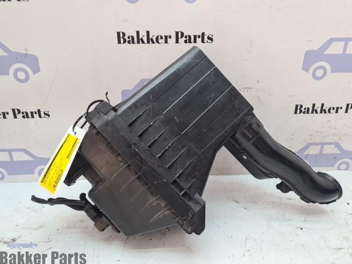 Gebrauchte Luftfiltergehäuse Opel Agila (B) 1.0 12V ecoFLEX Preis € 60,00 Margenregelung angeboten von Bakker Parts