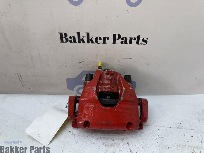 Gebrauchte Bremszange rechts vorne Ford Fiesta 7 1.0 EcoBoost 12V 100 Preis € 45,00 Margenregelung angeboten von Bakker Parts