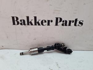 Usados Inyector (inyección de gasolina) Volvo V40 (MV) 1.6 T3 GTDi 16V Precio € 40,00 Norma de margen ofrecido por Bakker Parts