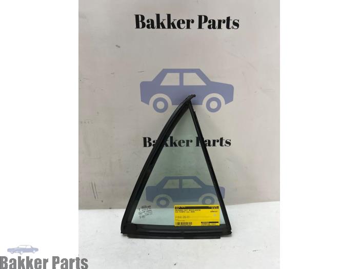 Usados Ventanilla triangular derecha detrás Kia Picanto (JA) 1.0 12V Precio € 40,00 Norma de margen ofrecido por Bakker Parts