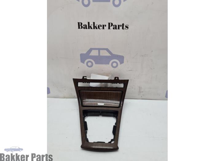 Begagnade Askkopp, fram BMW X3 (E83) 3.0i xDrive 24V Pris € 45,00 Marginaltabell erbjuds av Bakker Parts