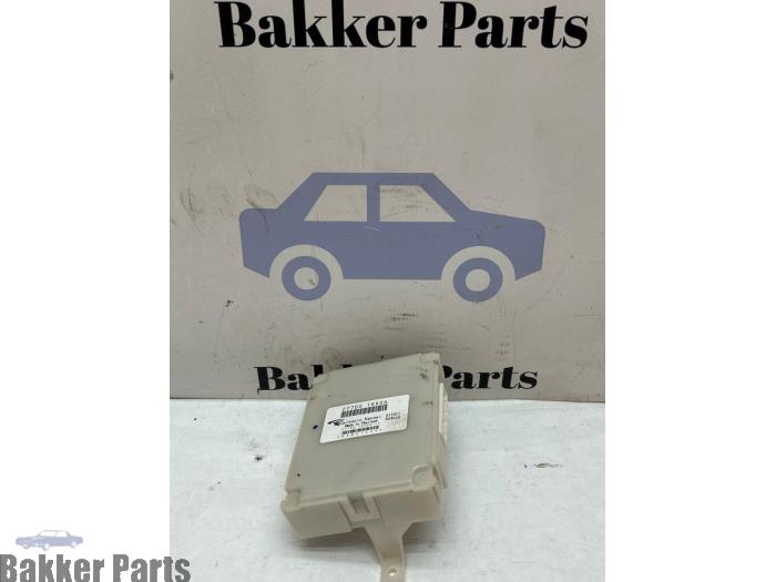Usagé Ordinateur refroidisseur Nissan Juke (F15) 1.6 16V Prix € 30,00 Règlement à la marge proposé par Bakker Parts