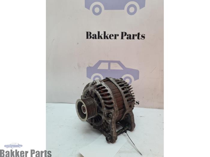 Begagnade Dynamo Nissan Juke (F15) 1.6 16V Pris € 50,00 Marginaltabell erbjuds av Bakker Parts