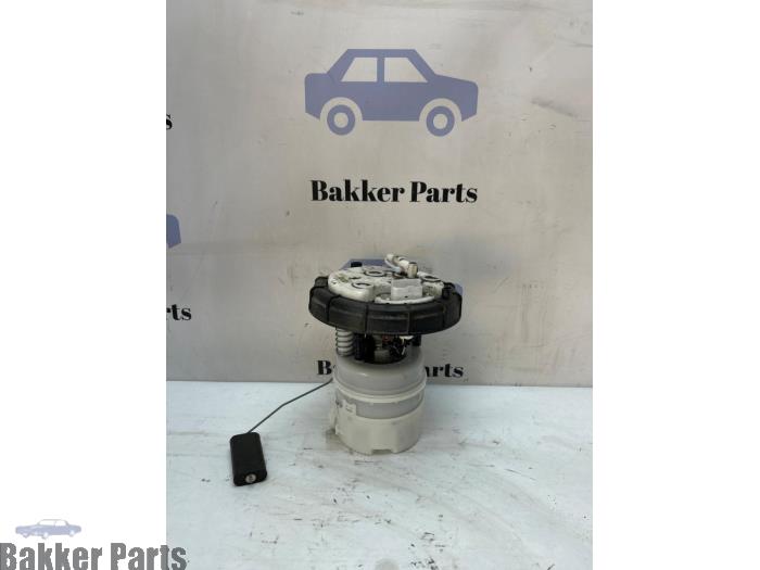 Usagé Pompe essence Citroen C5 III Tourer (RW) 1.6 16V THP 155 Prix € 50,00 Règlement à la marge proposé par Bakker Parts