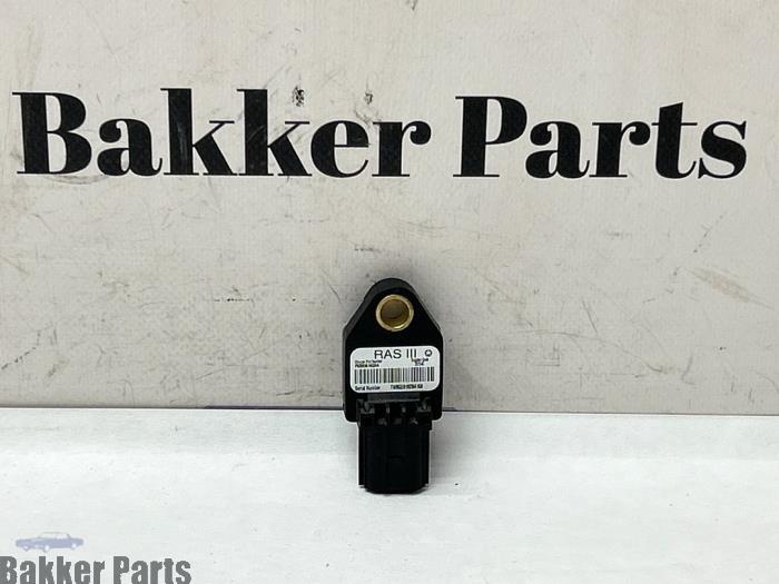 Begagnade Airbagsensor Dodge Ram 1500 (DS/DJ/D2) 5.7 V8 Hemi 1500 4x4 Pris € 25,00 Marginaltabell erbjuds av Bakker Parts