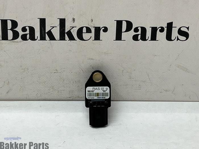 Begagnade Airbagsensor Dodge Ram 1500 (DS/DJ/D2) 5.7 V8 Hemi 1500 4x4 Pris € 25,00 Marginaltabell erbjuds av Bakker Parts