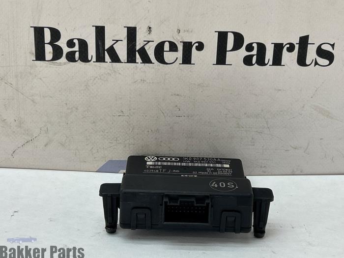 Używane Modul gateway Volkswagen Scirocco (137/13AD) 1.4 TSI 160 16V Cena € 25,00 Procedura marży oferowane przez Bakker Parts