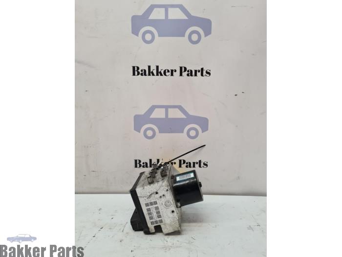 Gebrauchte ABS Pumpe Dodge Ram 1500 (DS/DJ/D2) 5.7 V8 Hemi 1500 4x4 Preis € 200,00 Margenregelung angeboten von Bakker Parts