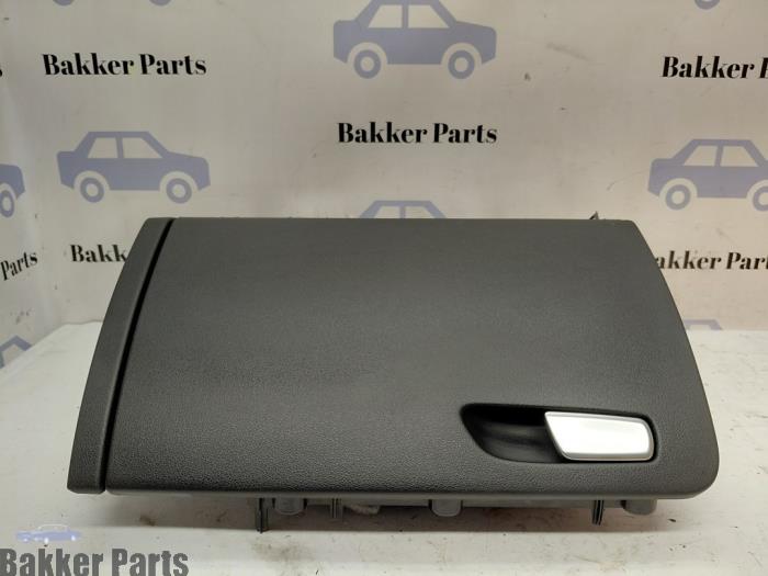 Gebrauchte Handschuhfach Audi Q5 (8RB) 3.0 TFSI V6 24V Quattro Preis € 45,00 Margenregelung angeboten von Bakker Parts