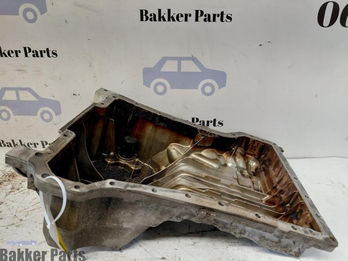 Gebrauchte Ölwanne Mercedes C (C204) 1.8 C-180 CGI 16V BlueEfficiency Preis € 90,00 Margenregelung angeboten von Bakker Parts