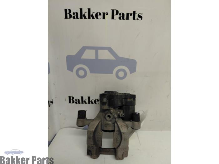 Gebrauchte Bremszange links hinten Volkswagen Tiguan (AD1) 1.5 TSI 16V Preis € 90,00 Margenregelung angeboten von Bakker Parts