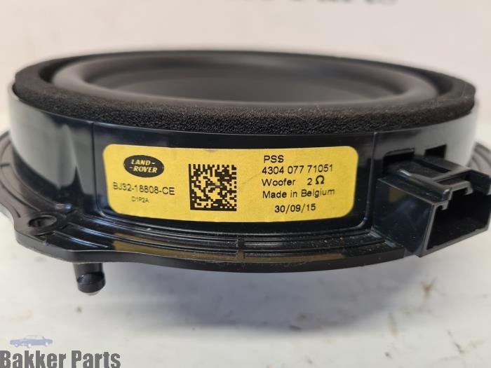 Używane Glosnik Landrover Range Rover Evoque (LVJ/LVS) 2.0 D 150 16V 5-drs. Cena € 25,00 Procedura marży oferowane przez Bakker Parts