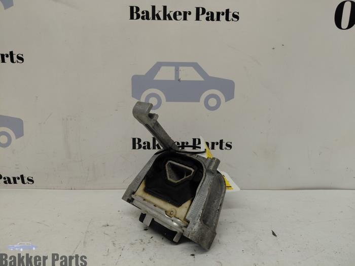 Used Engine mount Audi Q2 (GAB/GAG) 1.4 TFSI 16V Price € 35,00 Margin scheme offered by Bakker Parts