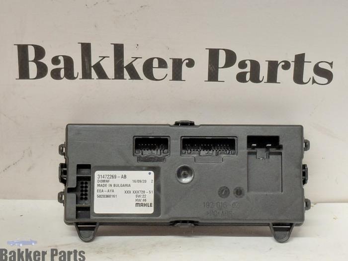 Używane Modul climatronic Volvo V60 II (ZW) 2.0 B4 16V Mild Hybrid Geartronic Cena € 60,00 Procedura marży oferowane przez Bakker Parts
