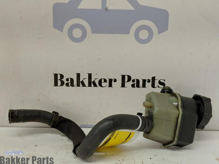 Begagnade Styrservotank Ford Focus 2 ST 2.5 20V ST Pris € 25,00 Marginaltabell erbjuds av Bakker Parts