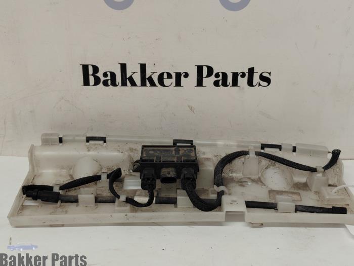 Begagnade Sensor (övriga) Volvo V60 II (ZW) 2.0 B4 16V Mild Hybrid Geartronic Pris € 42,50 Marginaltabell erbjuds av Bakker Parts