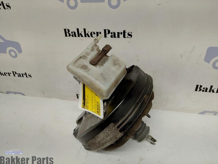 Begagnade Bromsservo Peugeot 3008 I (0U/HU) 1.6 16V THP 155 Pris € 75,00 Marginaltabell erbjuds av Bakker Parts