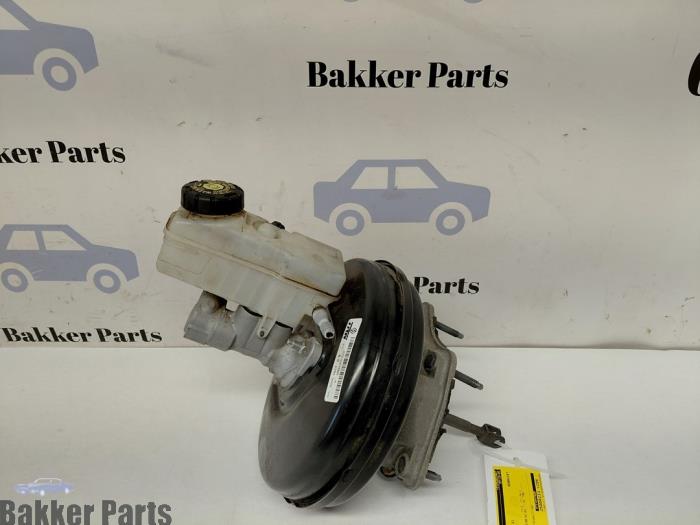 Usagé Servo frein Renault Clio IV (5R) 0.9 Energy TCE 90 12V Prix € 75,00 Règlement à la marge proposé par Bakker Parts