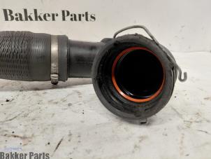 Intercooler Rohr van een Opel Astra J (PC6/PD6/PE6/PF6) 1.4 Turbo 16V 2011