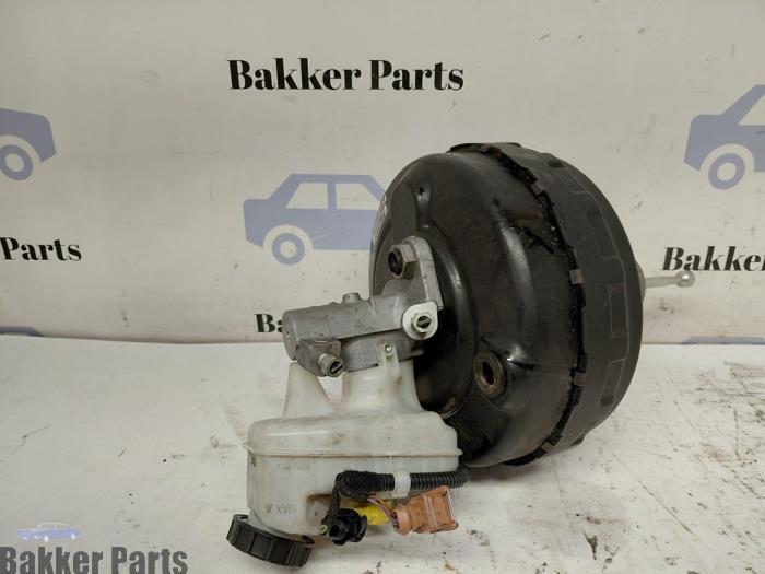 Begagnade Bromsservo Opel Astra J (PC6/PD6/PE6/PF6) 1.4 Turbo 16V Pris € 100,00 Marginaltabell erbjuds av Bakker Parts