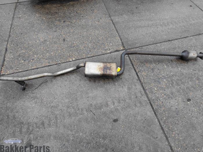 Usagé Echappement (complet) Ford Focus 3 Wagon 1.6 TDCi ECOnetic Prix € 150,00 Règlement à la marge proposé par Bakker Parts