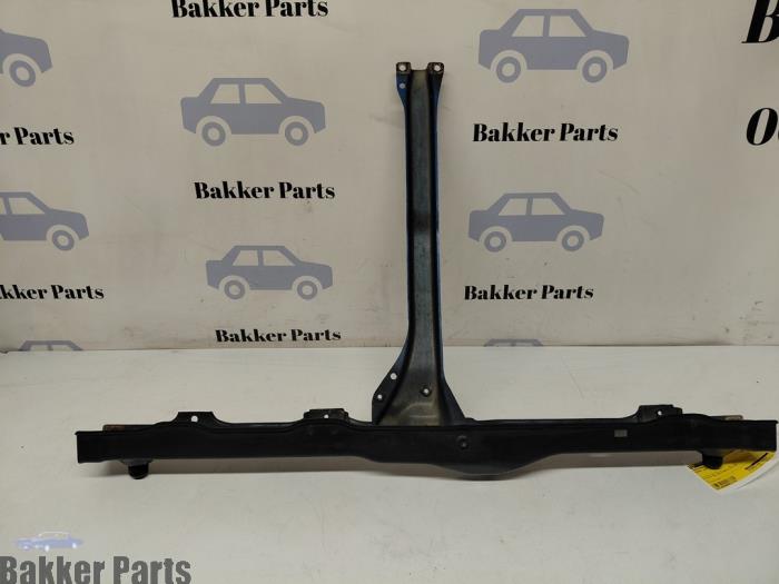 Używane Panel przedni Suzuki Swift (ZA/ZC/ZD1/2/3/9) 1.3 VVT 16V Cena € 45,00 Procedura marży oferowane przez Bakker Parts