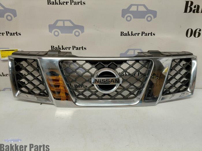 Używane Grill Nissan Navara (D40) 2.5 dCi 16V 4x4 Cena € 175,00 Procedura marży oferowane przez Bakker Parts
