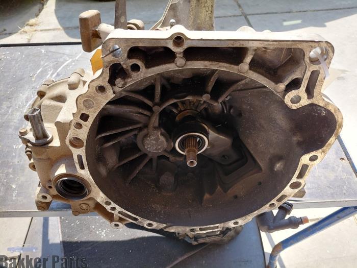 Gebrauchte Getriebe Mazda 2 (DE) 1.3 16V MZR Preis € 175,00 Margenregelung angeboten von Bakker Parts