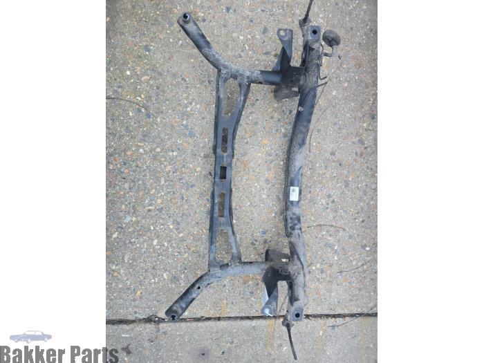 Usados Subchasis Audi A3 (8V1/8VK) 1.4 TFSI 16V Precio € 75,00 Norma de margen ofrecido por Bakker Parts
