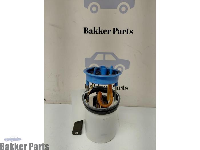 Gebrauchte Benzinpumpe Volkswagen Polo V (6R) 1.8 GTI 16V Preis € 40,00 Margenregelung angeboten von Bakker Parts