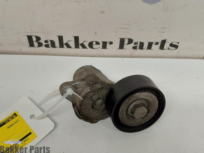 Usados Rodillo tensor correa múltiple Audi A3 (8V1/8VK) 1.4 TFSI 16V Precio € 20,00 Norma de margen ofrecido por Bakker Parts